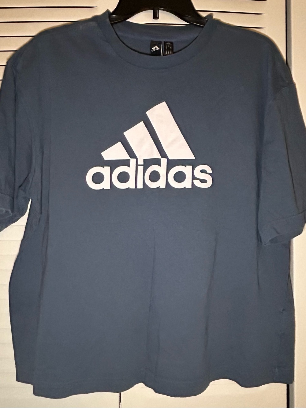 Adidas Oversized Boxy Crop Big Logo Tee Women’s Size M Slate Blue Graphic Tee